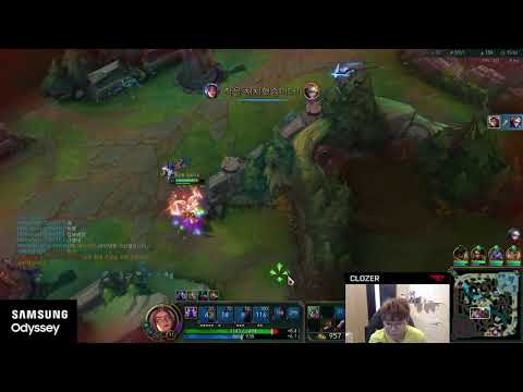 T1 Clozer showing his Irelia mechanics