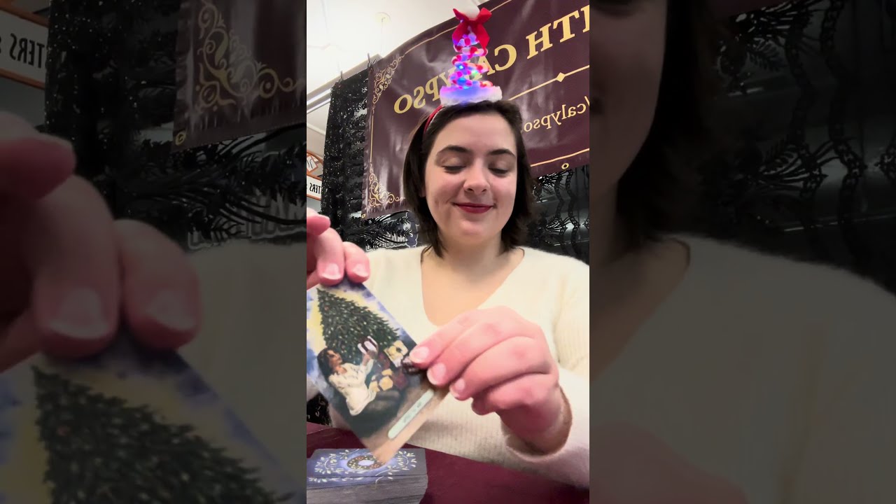 Promotional video thumbnail 1 for Tarot With Calypso