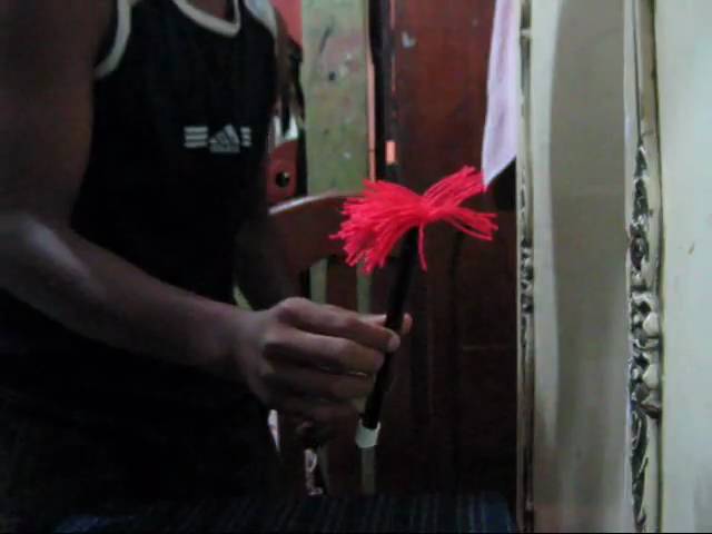 Vídeo relacionado con Varita Cambio de Color con vídeo explicativo para su fácil comprensión Trucos de Magia coleccionables