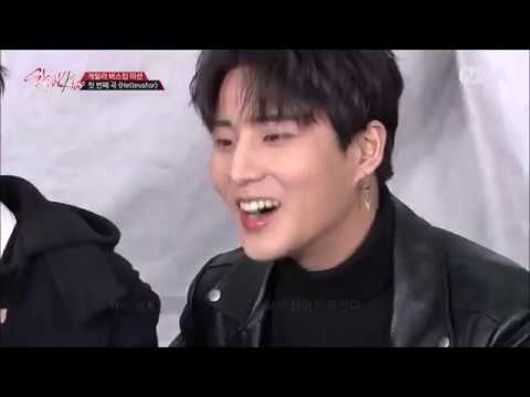 DAY6 Sungjin and YoungK's reaction to Stray Kids