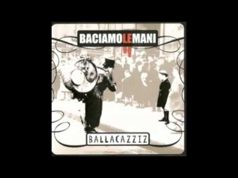 People are Strange - Baciamolemani