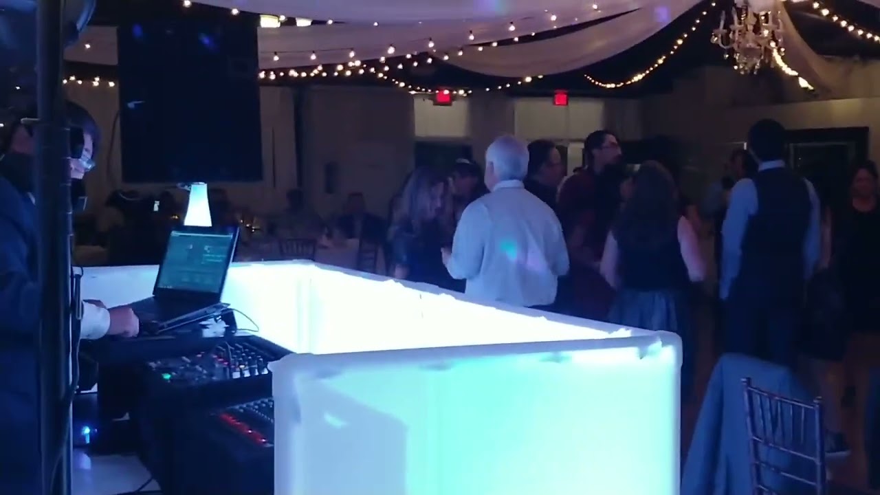 Promotional video thumbnail 2 for Mendez Sound & Lights