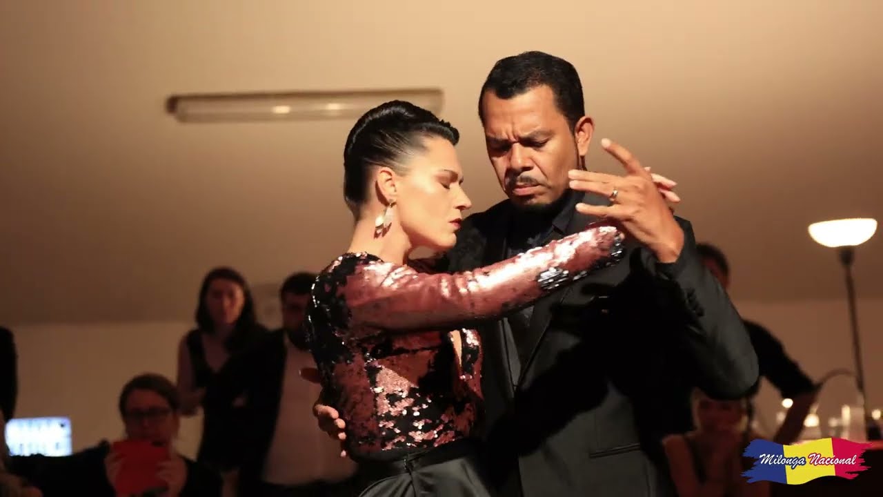 Mirella & Carlos Santos David/La Piel de Buenos Aires