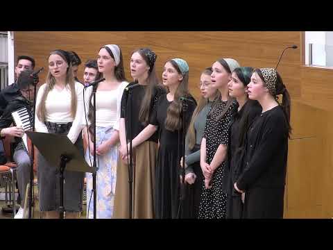 Grup de surori - Tu m-ai iubit întotdeauna