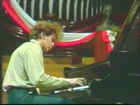 Ivo Pogorelich - Chopin - Etude in A-flat major, Op 10, No 10