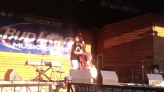 Casey Abrams -Saw Her Standing There