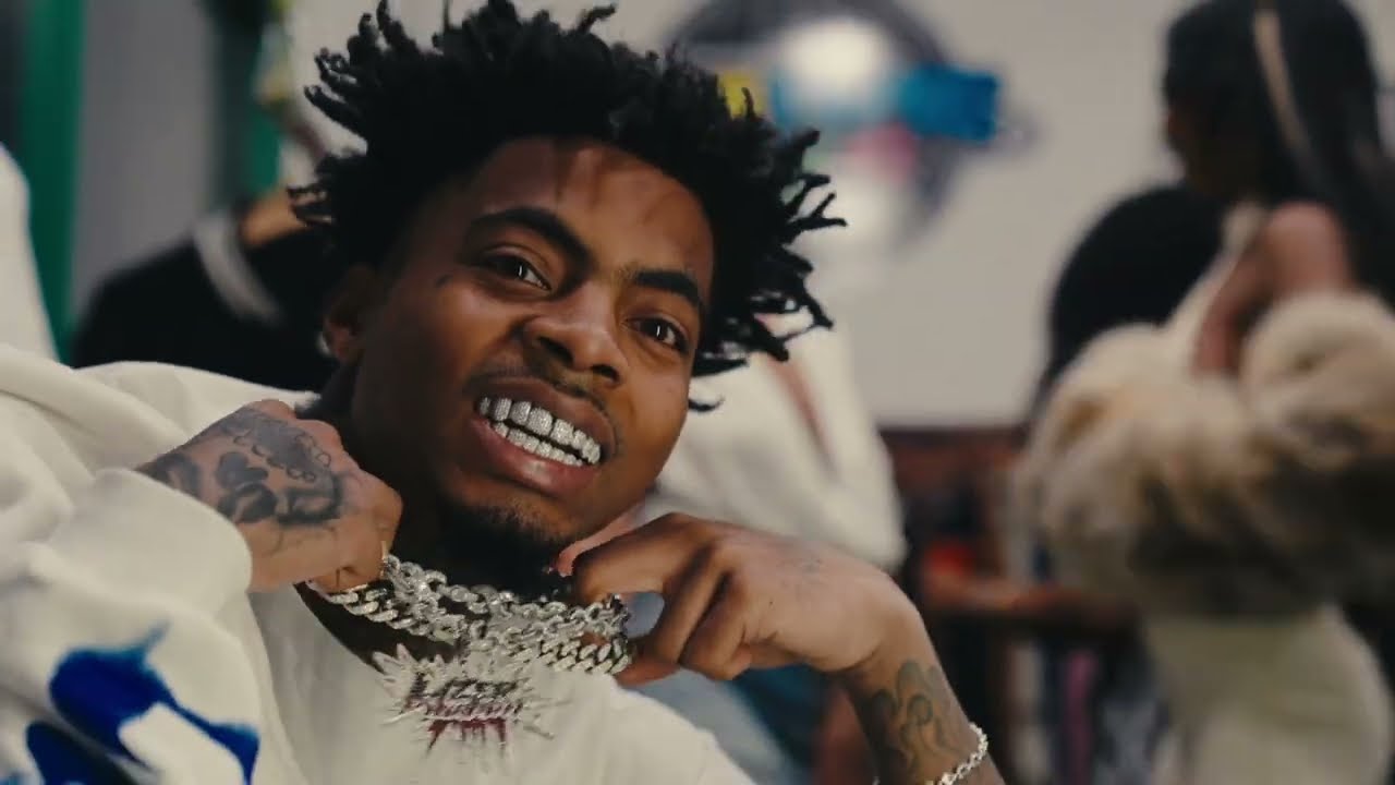 LAZER DIM 700 - Off White (Official Music Video)