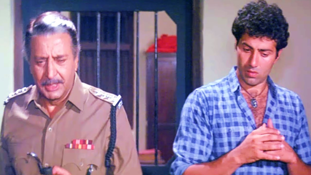 Chori Karna Mera Kaam Nahi Dhandha Hai ! | Sunny Deol Dialogue | Paap ki Duniya Movie