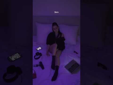 Anna Grey - Skin (Official Lyrics Video)