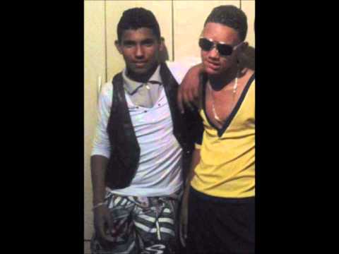 os garotos dezando part-mc maluco e rick bala dos muleke pressão 2013...