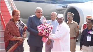 28.01.2024 : Governor welcomes to Vice President on Mumbai Airport;?>