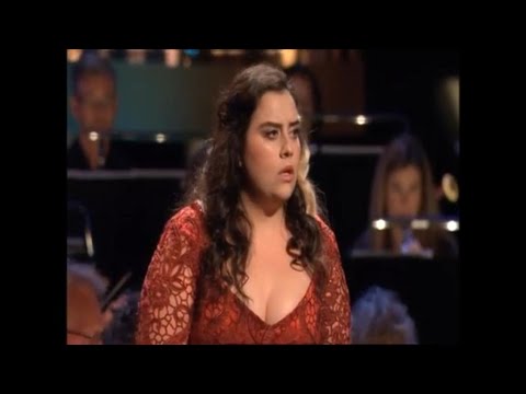 BBC Cardiff Singer of the World 2017 - ''Da chas nastal'' Ezgi Karakaya mezzo soprano from Turkey