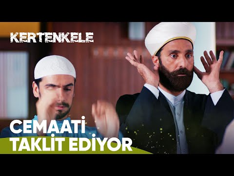 Kertenkele yalandan namaz kılıyor! - Kertenkele 1. Bölüm