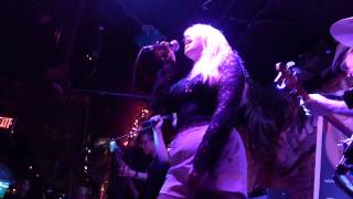 'Paris' - The 3rd Rail Band at Wicked Willy's