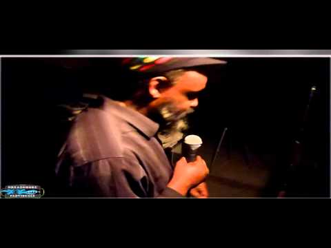 ROOTS INJECTION ft ras muffet ls FREEDOM & KINGSTEP SOUND - dub this 3in1 pt15 @ lokeren 22-3-2014