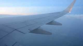 preview picture of video 'Aeromexico Boeing 737-800 Flying Through Clouds'