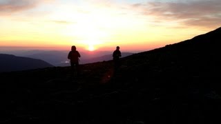 preview picture of video 'Midnight Hike to Mt Washington Summit'
