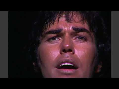 John Rowles - Maori Song medley (live 1976)
