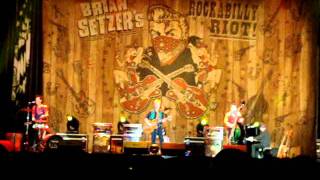 BRIAN SETZER& Slim Jim Phantom "Tennessee Zip" 25 junio 2011 Azkena Rock Rockabilly Riot