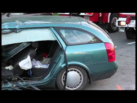 Schwerer Pkw-Crash in Bergheim