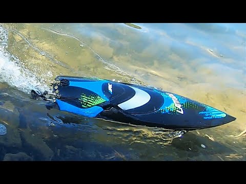 Affordable Fast RC BOAT with Self Correction System