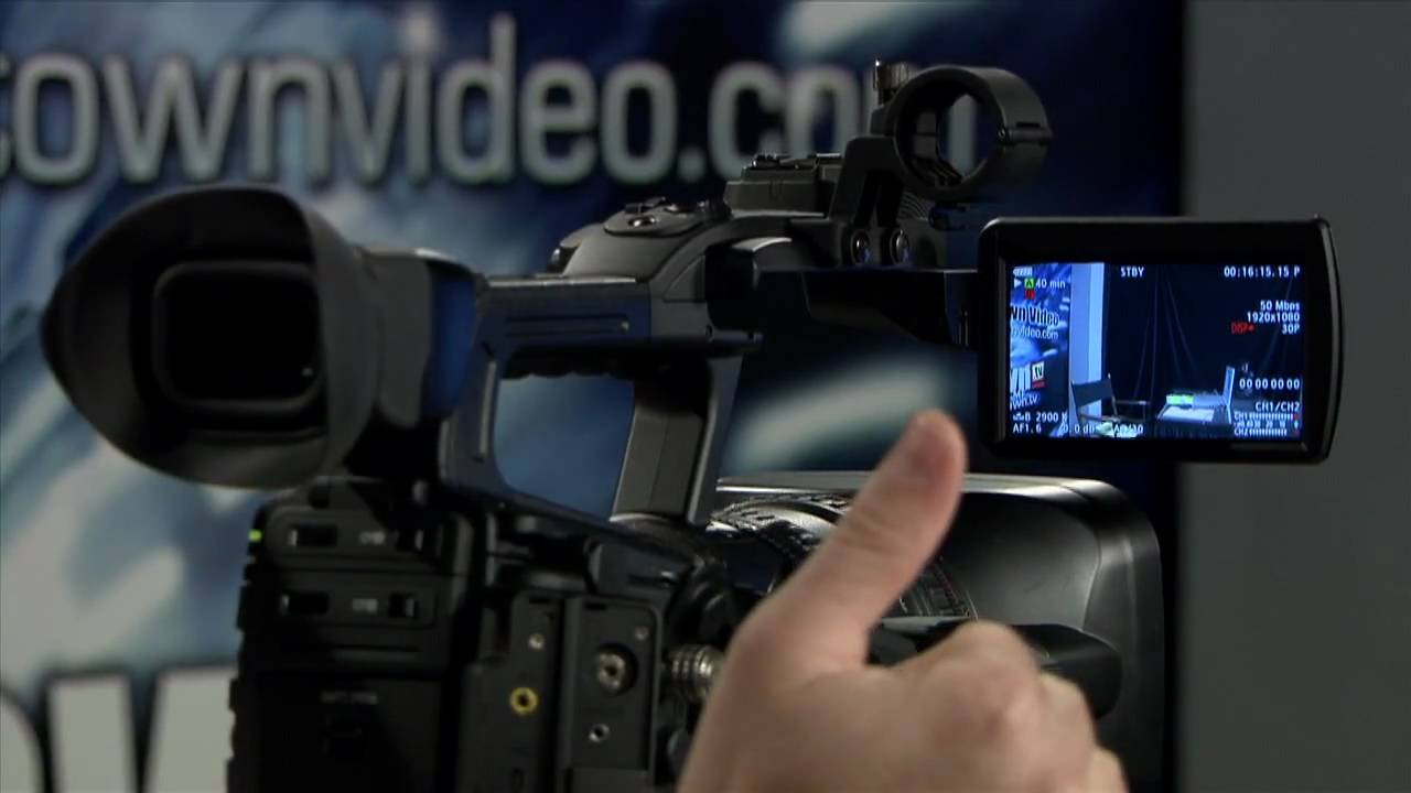 Видеокамера Canon XF305