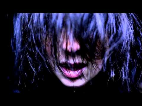 Luno - Close to violence