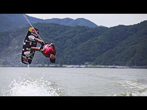 Behind the Boat w/ Wakeboarder Sasha Christian