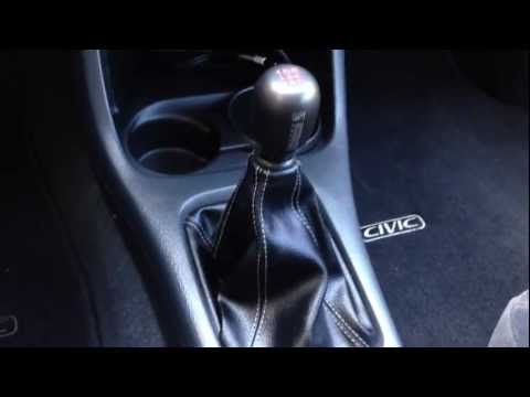 Installed Aftermarket Skunk2 Shift Knob & Boot in Honda Civic Si