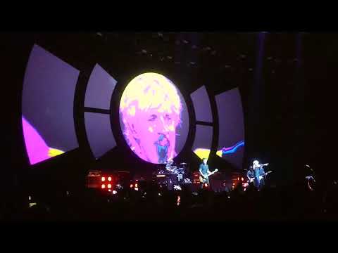 Indochine - L'Aventurier (Live Lyon 08.12.18)