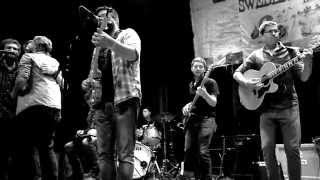 Million Dollar Bill - New Sweden, Commonwealth Choir & Levee Drivers (live at The Queen)