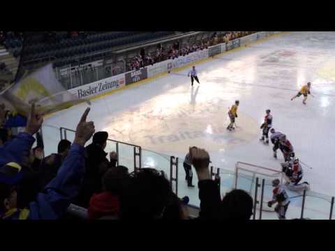 23.02.2014 Playoff-1/4-Final EHC Basel-SC Langenthal 2:5