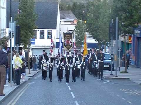 Red Hand Defenders FB Portavogie @ Ballyclare Protestant Boys FB Parade 2011