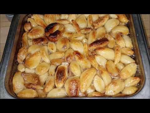 Easy to make Roasted Garlic and Garlic Oil