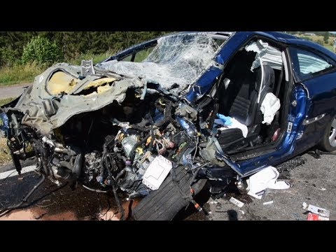 🚨🚒 Tödlicher Verkehrsunfall auf der B 31 bei Löffingen - Feuerwehr im Einsatz [24.07.2019]