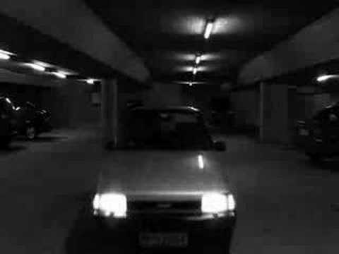 Trailer Kron mynt og en pose bamsemums