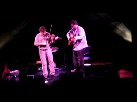 Tim O'Brien and Jason Titley - Fiddle medley.