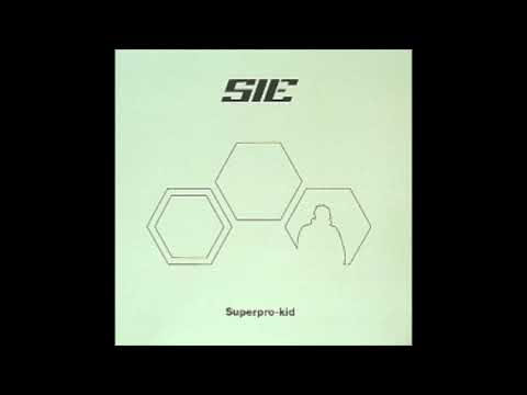 Sie - Bobby (Sie Vs  Fuzz Against Junk Shakedown) (2001)