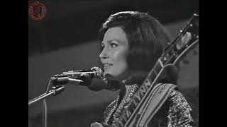 Loretta Lynn - How Great Thou Art