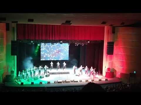 Mariachi Vargas Mexicano Hasta La Raíz