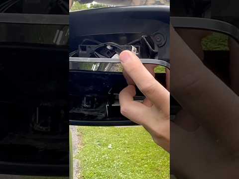 Ram 1500 mirror turn signal replacement #repair #ram1500hemi #turnsignal #howto #automotive