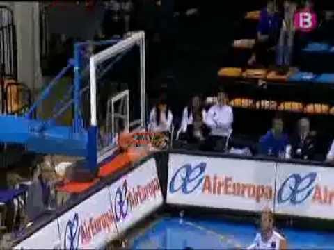 LA CRÒNICA D'IB3 DEL MENORCA BÀSQUET - CB TARRAGONA (89-61)