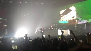 Guè Pequeno - Borsello (Feat Sfera Ebbasta, Drefgold) Live @Mediolanum Forum