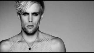 Semi Precious Weapons - Semi Precious Weapons (FST Remix)