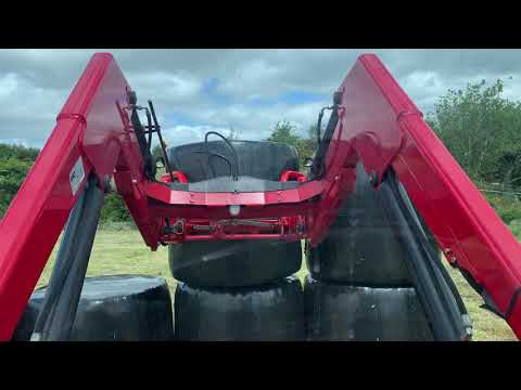NEW Nugent Soft Hands Bale Squeeze Handler - Image 2