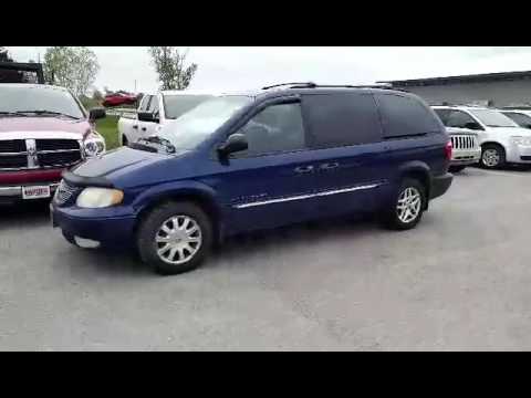 2001 Chrysler Town & Country LXI (Stock#31069)