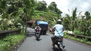 preview picture of video 'Bali Motorbike Semarapura to Rendang Part 3'