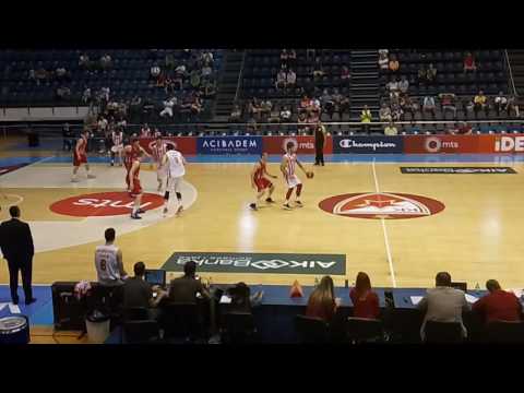 Trojka Luke Mitrovića na meču KK Crvena Zvezda - KK Vršac, 28.05.2017. godine