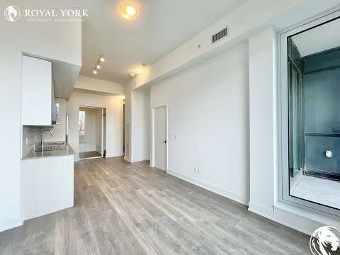 325-2481 Taunton Road, Oakville, Ontario L6H 3R7