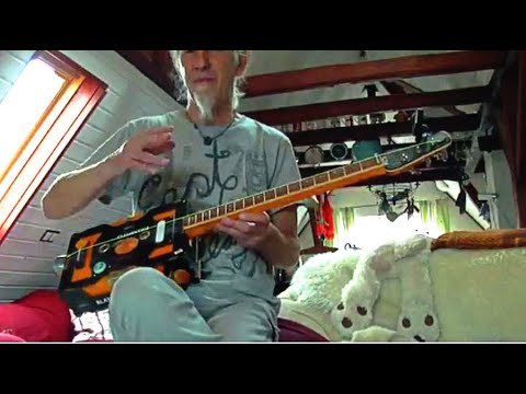 Medieval music on a 3-string cigarbox guitar (lesson)